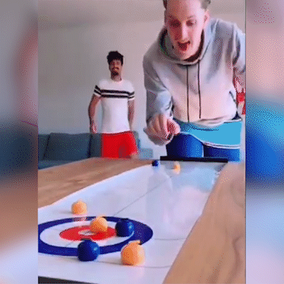 UnicornSpree™️ Tabletop Curling Game – Unicorn Spree